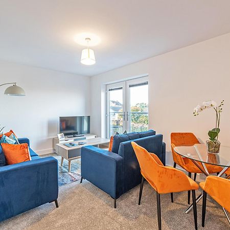 Gospel Heights Luxury Apartments With Parking ヘスウォール エクステリア 写真