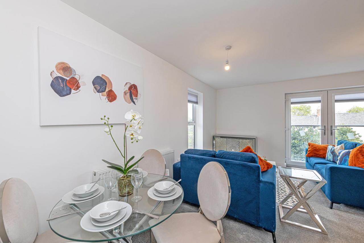 Gospel Heights Luxury Apartments With Parking ヘスウォール エクステリア 写真