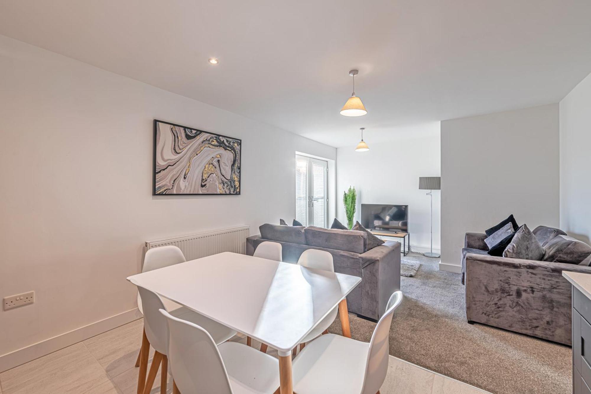Gospel Heights Luxury Apartments With Parking ヘスウォール エクステリア 写真
