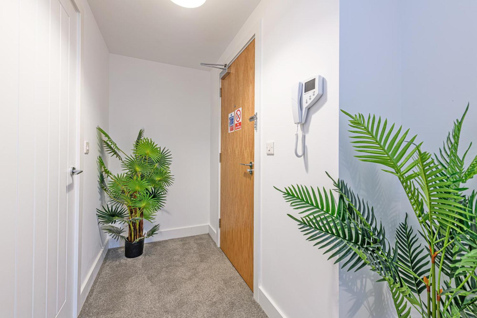 Gospel Heights Luxury Apartments With Parking ヘスウォール エクステリア 写真